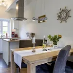 Holiday home With 2 Bedrooms