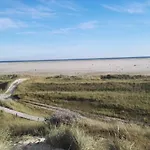 Holiday home With 2 Bedrooms *