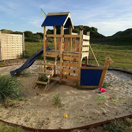 With 2 Bedrooms Holiday home Wittdun
